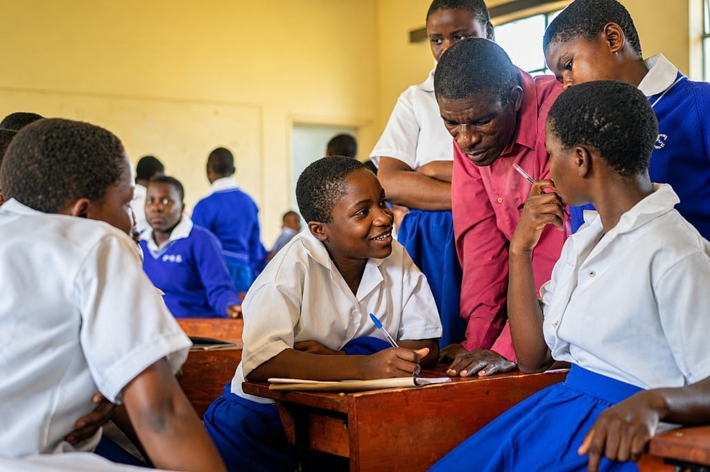 Our Programs - Supporting vulnerable students in Malawi